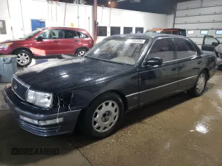 1994 Lexus LS z VIN JT8UF11E4R0204571, wystawiony jako Copart lot #83453284 z przebiegiem 146 193 mil mil oraz Szkody całkowita. Historia ofert i sprzedaży dostępna na DreamBid. Obrazek 1.