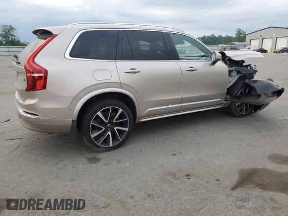 2024 Volvo XC90 Plus Bright Theme z VIN YV4062PE9R1169336, wystawiony jako Copart lot #56022465 z przebiegiem 8 129 mil mil oraz Szkoda całkowita • Salvage title. Historia ofert i sprzedaży dostępna na DreamBid. Obrazek 3.
