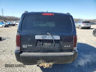 2007 Dodge Nitro SLT with VIN 1D8GU58K57W733434, listed as a Copart auction lot 41758595 with 211,545 mi miles and Clean Title. Bid and sale history available at DreamBid. Image 6.