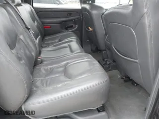 2005 Chevrolet Silverado 1500 LS with VIN 2GCEK13T551184097, listed as a IAAI auction lot 41598653 with 218,461 mi miles. Bid and sale history available at carsss.com. Image 8.