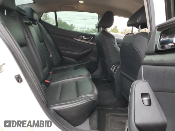2017 Nissan Maxima SL with VIN 1N4AA6AP9HC425460, listed as a Copart auction lot 52168535 with 87,042 mi miles and Salvage title. Bid and sale history available at DreamBid. Image 10.