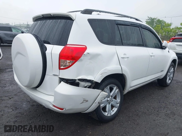 2008 Toyota RAV4 Sport с VIN JTMBD32V586063644, выставлен на аукционе IAAI как лот 42335585 с пробегом 182 196 миль миль и . История ставок и продаж доступна на DreamBid. Изображение 4.