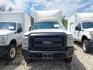 2015 Ford F-250 XL с VIN 1FDBF2B60FED21726, выставлен на аукционе IAAI как лот 42459683 с пробегом 355 935 миль миль и . История ставок и продаж доступна на DreamBid. Изображение 11.