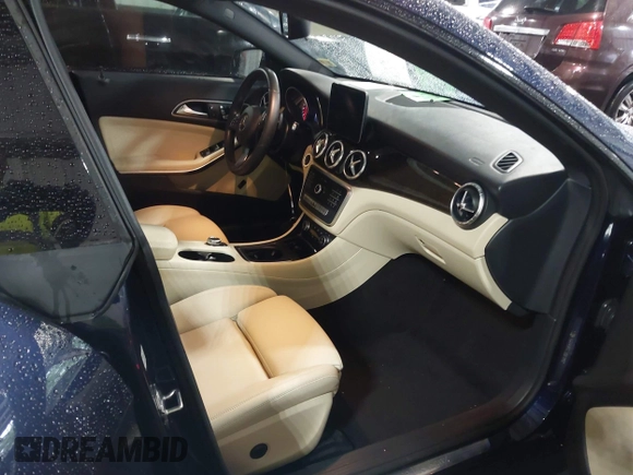 2018 Mercedes-Benz CLA 250 with VIN WDDSJ4EB1JN647458, listed as a IAAI auction lot 42357114 with 86,196 mi miles and . Bid and sale history available at DreamBid. Image 5.