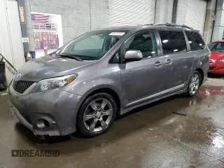 2011 Toyota Sienna SE с VIN 5TDXK3DC3BS073488, выставлен на аукционе Copart как лот 48615105 с пробегом 122 419 миль миль и Списание • Salvage title. История ставок и продаж доступна на DreamBid. Изображение 1.