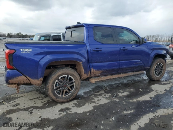 2024 Toyota Tacoma 4WD SR5 with VIN 3TMLB5JN4RM070822, listed as a Copart auction lot 46211465 with 4,731 mi miles and Salvage Title. Bid and sale history available at carsss.com. Image 3.
