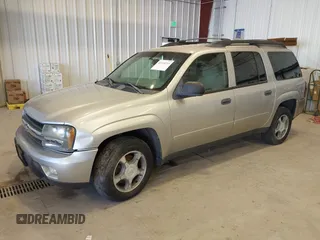 2006 Chevrolet TrailBlazer LS with VIN 1GNET16S066146603, listed as a IAAI auction lot 42110233 with 151,148 mi miles and . Bid and sale history available at DreamBid. Image 2.