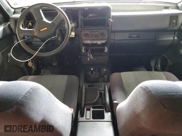 1993 Isuzu Trooper S z VIN JACDH58V2P7912099, wystawiony jako Copart lot #65121945 z przebiegiem 201 520 mil mil oraz Szkoda całkowita • Salvage title. Historia ofert i sprzedaży dostępna na DreamBid. Obrazek 8.
