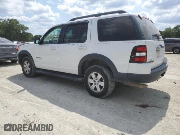 2007 Ford Explorer XLT with VIN 1FMEU63E07UA82430, listed as a Copart auction lot 54301185 with 189,085 mi miles and Salvage Title. Bid and sale history available at carsss.com. Image 2.