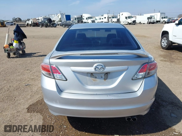 2009 Mazda 6 i Sport with VIN 1YVHP81A095M29900, listed as a IAAI auction lot 41576427 with 202,371 mi miles and . Bid and sale history available at carsss.com. Image 15.