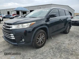 2017 Toyota Highlander XLE with VIN 5TDJZRFH9HS510271, listed as a Copart auction lot 65857565 with 84,630 mi miles and Salvage title. Bid and sale history available at DreamBid. Image 1.
