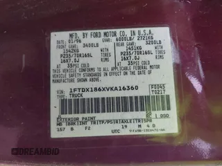 1997 Ford F-150 XL с VIN 1FTDX186XVKA16360, выставлен на аукционе IAAI как лот 42431854 с пробегом 254 944 миль миль и . История ставок и продаж доступна на DreamBid. Изображение 9.