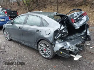2024 Kia Forte GT z VIN 3KPF44AC7RE823026, wystawiony jako IAAI lot #42192965 z przebiegiem 8 438 mil mil oraz . Historia ofert i sprzedaży dostępna na DreamBid. Obrazek 3.