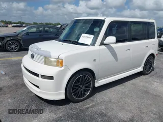2006 Scion xB with VIN JTLKT324764043242, listed as a IAAI auction lot 41935037 with 180,799 mi miles. Bid and sale history available at carsss.com. Image 2.
