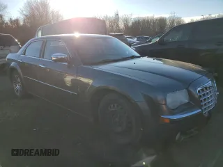 2009 Chrysler 300 with VIN 2C3LA63T09H545714, listed as a Copart auction lot 41798105 with 253,066 mi miles and Clean Title. Bid and sale history available at carsss.com. Image 4.