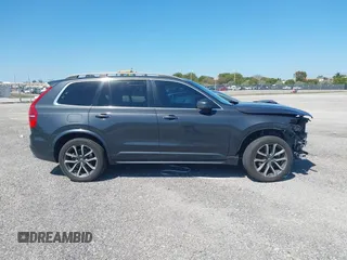 2017 Volvo XC90 Momentum with VIN YV4A22PK6H1149002, listed as a IAAI auction lot 41405845 with 105,292 mi miles. Bid and sale history available at carsss.com. Image 14.
