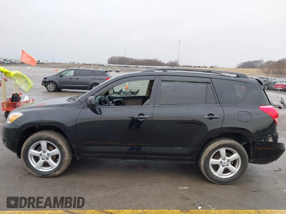 2008 Toyota RAV4 with VIN JTMZD33VX86059196, listed as a IAAI auction lot 41697456 with 267,334 mi miles. Bid and sale history available at carsss.com. Image 14.
