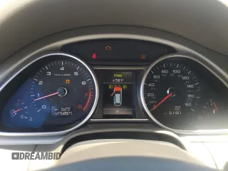2014 Audi Q7 Premium Plus с VIN WA1LGAFE6ED019857, выставлен на аукционе Copart как лот 55865245 с пробегом 61 181 миль миль и Списание • Salvage title. История ставок и продаж доступна на DreamBid. Изображение 9.