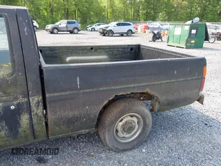 1993 Nissan Frontier с VIN 1N6SD11S1PC337477, выставлен на аукционе IAAI как лот 42484241 с пробегом 89 985 миль миль и . История ставок и продаж доступна на DreamBid. Изображение 6.