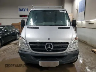 2013 Mercedes-Benz Sprinter Cargo with VIN WD3PE7CC0D5747227, listed as a Copart auction lot 50165315 with 171,649 mi miles and Salvage Title. Bid and sale history available at carsss.com. Image 5.
