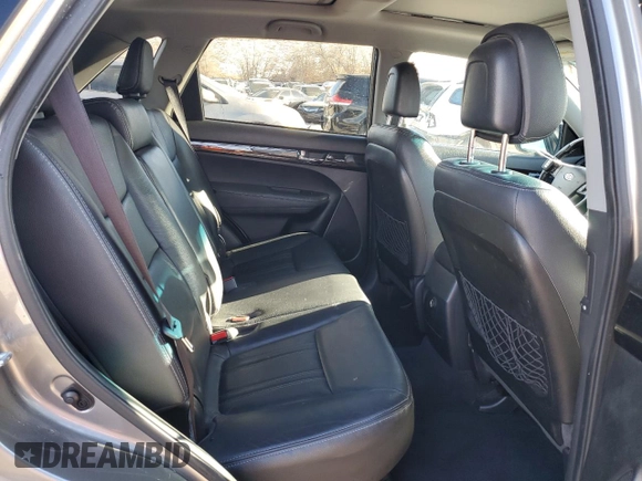 2013 Kia Sorento SX with VIN 5XYKW4A28DG364195, listed as a Copart auction lot 84892314 with 161,439 mi miles and Salvage title. Bid and sale history available at DreamBid. Image 11.