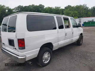 2011 Ford Econoline Passenger XL с VIN 1FBNE3BL3BDA61357, выставлен на аукционе IAAI как лот 39828147 с пробегом 106 810 миль миль и . История ставок и продаж доступна на DreamBid. Изображение 4.