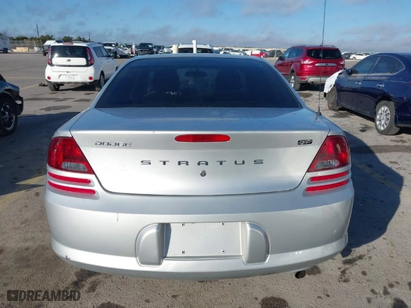 2005 Dodge Stratus Sdn SXT with VIN 1B3EL46R65N617926, listed as a IAAI auction lot 41658286 with 75,030 mi miles. Bid and sale history available at carsss.com. Image 17.