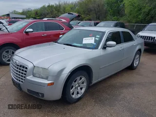2007 Chrysler 300 Touring with VIN 2C3KA53G47H871375, listed as a IAAI auction lot 41914348 with 149,950 mi miles. Bid and sale history available at carsss.com. Image 2.