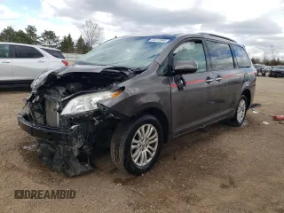 2017 Toyota Sienna XLE Auto Access Seat z VIN 5TDYZ3DC8HS832791, wystawiony jako Copart lot #52372865 z przebiegiem 270 739 mil mil oraz Szkoda całkowita • Salvage title. Historia ofert i sprzedaży dostępna na DreamBid. Obrazek 1.