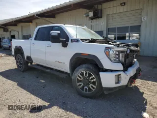 2020 GMC Sierra 2500HD AT4 z VIN 1GT49PEY4LF270896, wystawiony jako Copart lot #53481915 z przebiegiem Nie podano mil oraz Czysty tytuł • Clean title. Historia ofert i sprzedaży dostępna na DreamBid. Obrazek 4.