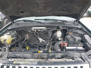 2010 Mercury Mariner with VIN 4M2CN8B75AKJ09335, listed as a IAAI auction lot 41279542 with 258,035 mi miles. Bid and sale history available at carsss.com. Image 10.