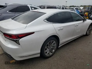 2019 Lexus LS with VIN JTHB51FFXK5009417, listed as a Copart auction lot 74072624 with 0 mi miles and Salvage Title. Bid and sale history available at carsss.com. Image 3.