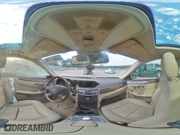 2010 Mercedes-Benz E 350 Luxury z VIN WDDHF8HB3AA147100, wystawiony jako Copart lot #55555295 z przebiegiem 165 873 mil mil oraz Szkoda całkowita • Salvage title. Historia ofert i sprzedaży dostępna na DreamBid. Obrazek 14.