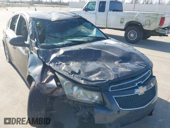 2014 Chevrolet Cruze 1LT with VIN 1G1PC5SB2E7132430, listed as a IAAI auction lot 41745462 with Not Provided miles and . Bid and sale history available at DreamBid. Image 6.