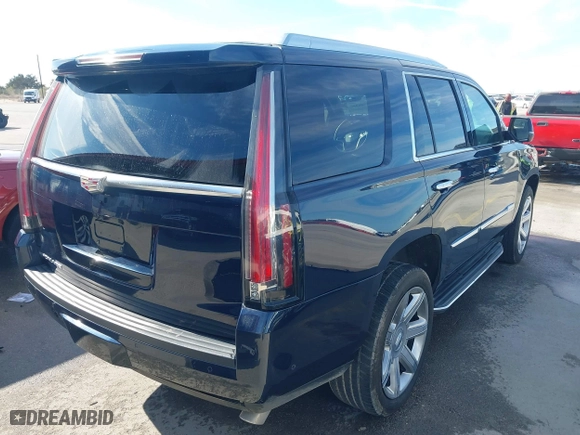 2018 Cadillac Escalade Luxury with VIN 1GYS3BKJ7JR132567, listed as a IAAI auction lot 41286253 with 84,915 mi miles. Bid and sale history available at carsss.com. Image 4.