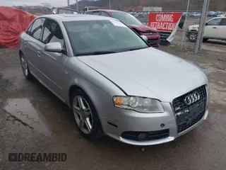 2008 Audi A4 2.0T with VIN WAUDF78E68A110062, listed as a IAAI auction lot 41727732 with 122,633 mi miles. Bid and sale history available at carsss.com. Image 1.