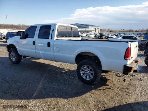 2006 Ford Super Duty F-250 XL with VIN 1FTSW21P76EC74712, listed as a Copart auction lot 43245355 with 139,627 mi miles and Salvage Title. Bid and sale history available at carsss.com. Image 2.