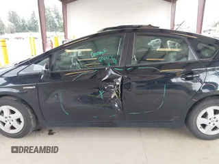 2010 Toyota Prius II with VIN JTDKN3DU4A5082795, listed as a IAAI auction lot 41901894 with 123,932 mi miles and . Bid and sale history available at carsss.com. Image 6.
