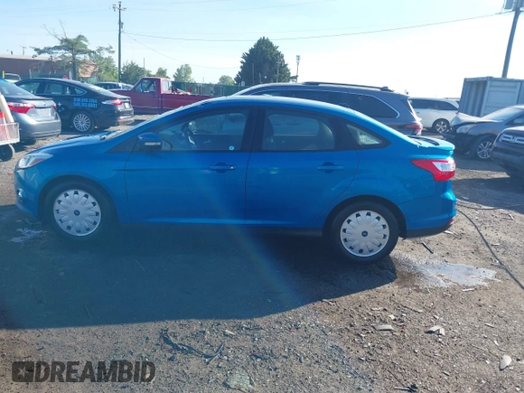 2012 Ford Focus SE with VIN 1FAHP3F2XCL327992, listed as a IAAI auction lot 42305746 with 65,229 mi miles and . Bid and sale history available at DreamBid. Image 14.