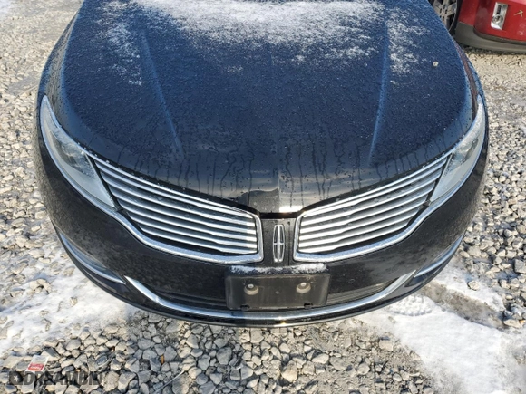 2014 Lincoln MKZ with VIN 3LN6L2GKXER825826, listed as a Copart auction lot 45041305 with 114,773 mi miles and Salvage Title. Bid and sale history available at carsss.com. Image 11.