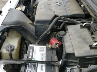 2012 Toyota Sienna SE с VIN 5TDXK3DC2CS179657, выставлен на аукционе IAAI как лот 43438594 с пробегом 126 552 миль миль и . История ставок и продаж доступна на DreamBid. Изображение 19.