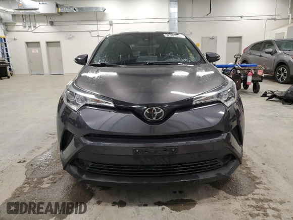 2019 Toyota C-HR XLE with VIN JTNKHMBX0K1035830, listed as a Copart auction lot 52561095 with 98,412 mi miles and Clean Title. Bid and sale history available at carsss.com. Image 5.