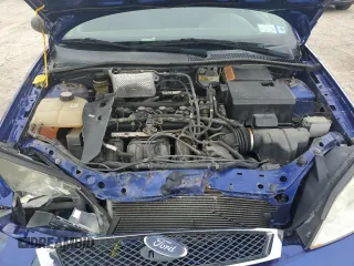 2005 Ford Focus S with VIN 3FAFP37N85R101955, listed as a Copart auction lot 53199895 with 135,984 mi miles and Salvage Title. Bid and sale history available at carsss.com. Image 11.