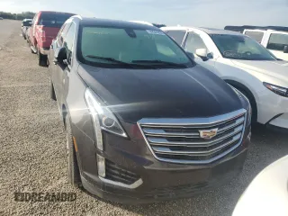 2017 Cadillac XT5 Luxury AWD z VIN 1GYKNDRSXHZ267282, wystawiony jako Copart lot #82061694 z przebiegiem Nie podano mil oraz Szkoda całkowita • Salvage title. Historia ofert i sprzedaży dostępna na DreamBid. Obrazek 5.