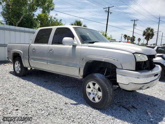 2006 Chevrolet Silverado 1500 LT1 with VIN 2GCEK13T961140492, listed as a Copart auction lot 53317345 with 145,724 mi miles and Salvage Title. Bid and sale history available at carsss.com. Image 4.
