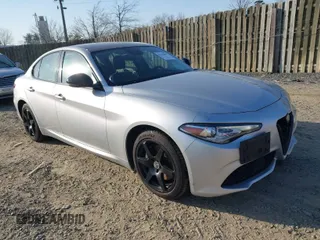 2017 Alfa Romeo Giulia with VIN ZARFAEDN1H7536541, listed as a IAAI auction lot 41733907 with 69,885 mi miles. Bid and sale history available at carsss.com. Image 1.