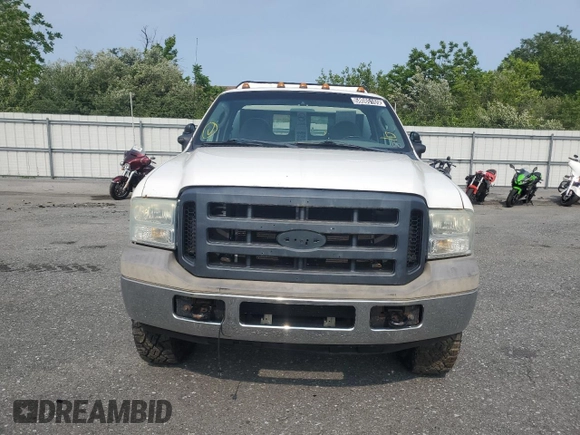 2007 Ford F-350 XL with VIN 1FTWF31P47EA40617, listed as a Copart auction lot 58085165 with 165,054 mi miles and Clean title. Bid and sale history available at DreamBid. Image 5.
