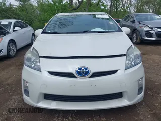 2011 Toyota Prius I z VIN JTDKN3DU9B1363774, wystawiony jako IAAI lot #42153950 z przebiegiem 104 319 mil mil oraz . Historia ofert i sprzedaży dostępna na DreamBid. Obrazek 12.