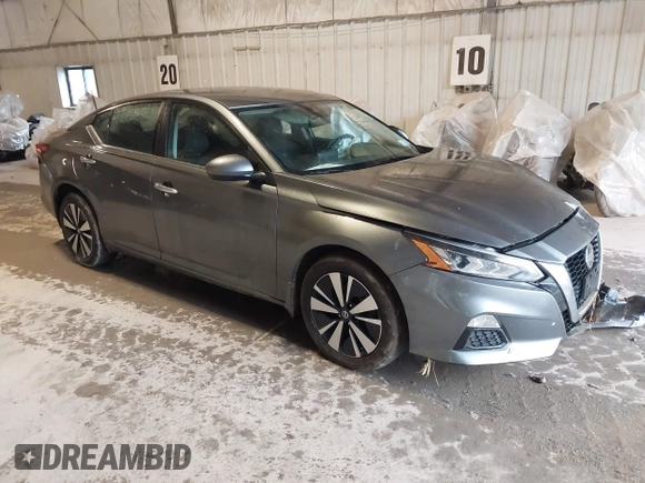 2022 Nissan Altima SV z VIN 1N4BL4DW8NN406517, wystawiony jako IAAI lot #42220335 z przebiegiem 64 680 mil mil oraz . Historia ofert i sprzedaży dostępna na DreamBid. Obrazek 1.