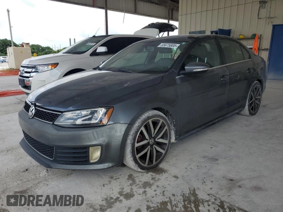 2013 Volkswagen Jetta Autobahn with VIN 3VW4A7AJ7DM414178, listed as a Copart auction lot 65675885 with 199,667 mi miles and Clean title. Bid and sale history available at DreamBid. Image 1.